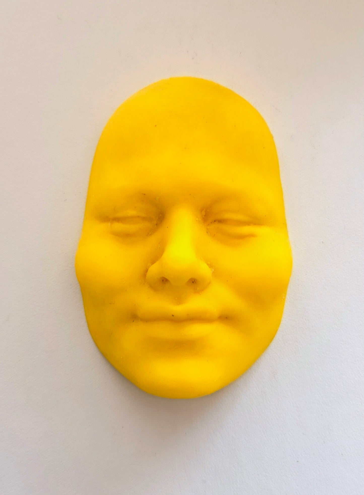 Francisco Esnayra, "FRAGMENTO DE GRACIAS", 2025