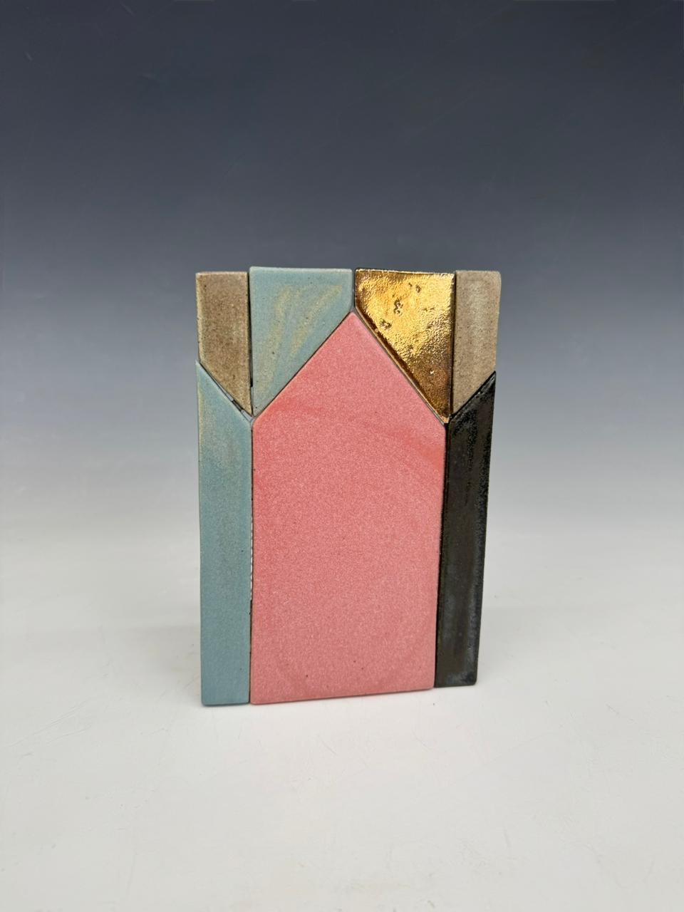 Rabi Montoya "ESTRUCTURA HABITABLE I, 2025", 2025