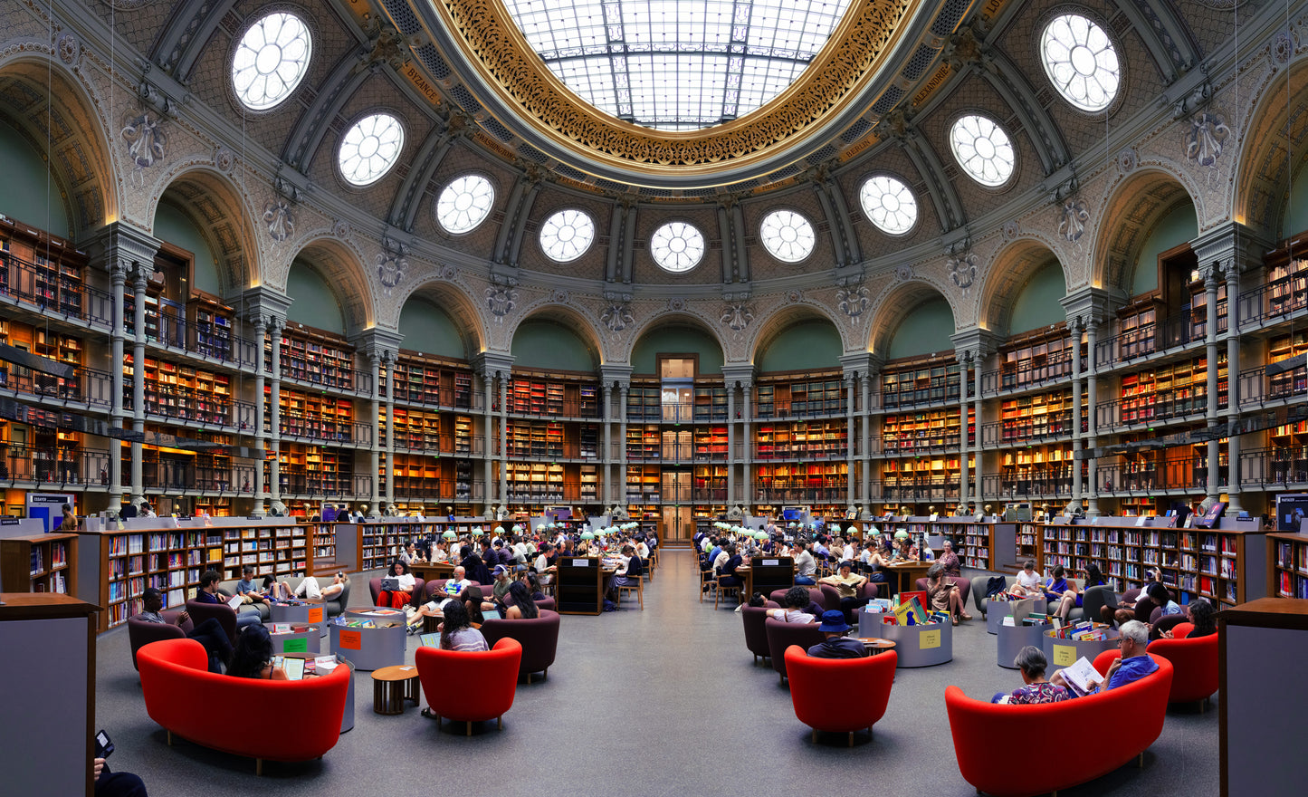Mario Arroyave "Bibliotheque Nationale Paris" serie de 3, 2025